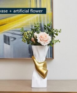 "Golden Grip" Sculpt Vase – Umjetnička vaza modernog izraza