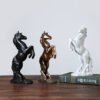 "Mustang" Heritage – Skulptura konja prigušene teksture
