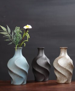 "PaperBag Art" – Keramička vaza u obliku papirne vrećice (Mat keramika)
