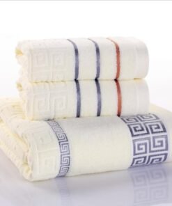 “GeoCotton Elite” – Set luksuznih pamučnih peškira sa geometrijskim uzorkom