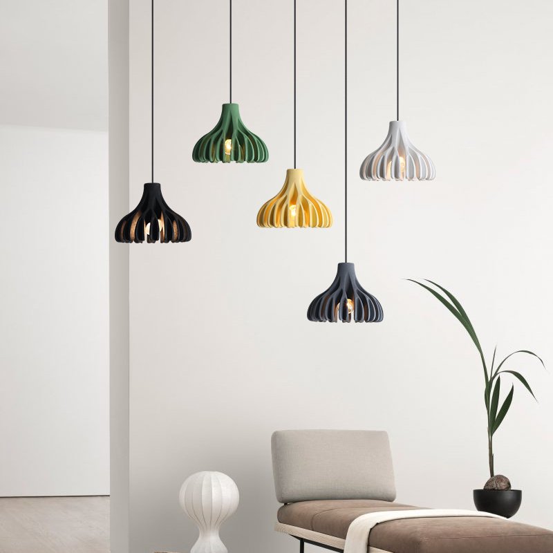 “Nordic Resin” – Moderni luster od smole i željeza