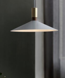 “Orbital Dome” – Moderna minimalistička visilica od metala