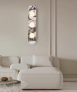“Stone & Light Pillar” – Retro mramorna zidna lampa sa staklenim difuzorom