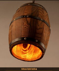 “Vintage Barrel” – Kreativni luster od drvene vinske bačve
