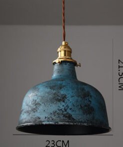 “Vintage Industrial” – Retro bakarna visilica sa sjenilom od kovanog željeza