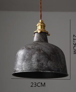 “Vintage Industrial” – Retro bakarna visilica sa sjenilom od kovanog željeza