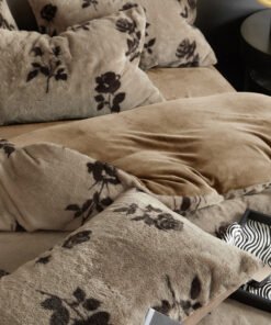 “Blossom Bedding Set” – 4-dijelni set posteljine sa cvjetnim motivom