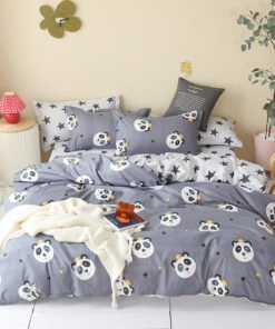 “Kids Cartoon Bedding Set” – 3/4-dijelni set posteljine sa veselim dječijim motivima i print uzorcima - Crown Panda (Krunisana panda) - Double – 1.5m