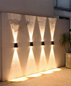 “Solar Wall Light” – Vodootporna LED solarna zidna lampa sa gornjim i donjim osvjetljenjem