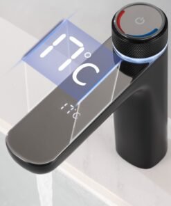 "DigiFlow Smart" – Inteligentna LED slavina (Crna / Krom)