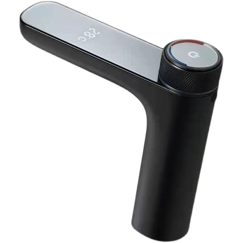 "DigiFlow Smart" – Inteligentna LED slavina (Crna / Krom)