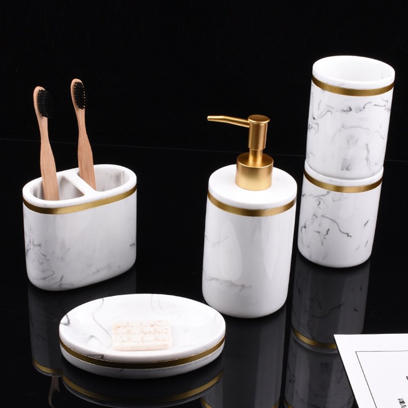 "Marble Elegance" - 5-dijelni set kupaonskih dodataka od smole